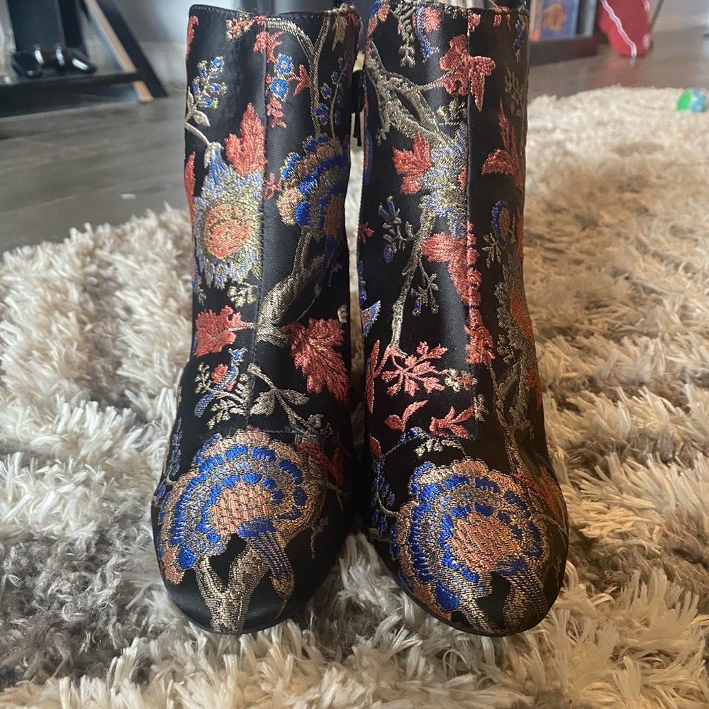 Flower Embroidered Boots